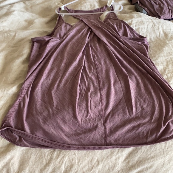 GUC Lululemon purple size 8 pleated tank - Picture 5 of 7